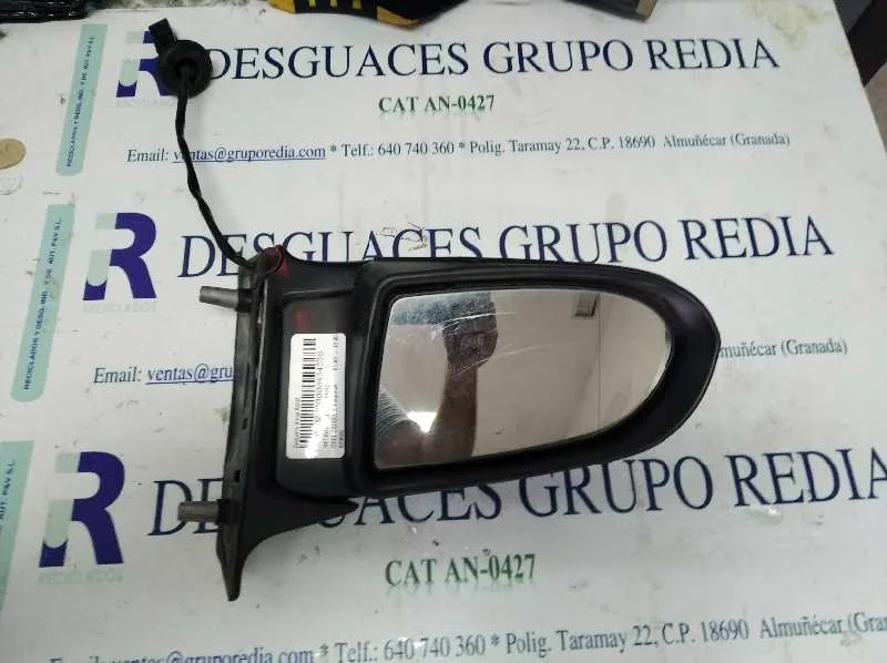 Foto de RETROVISOR IZQUIERDO OPEL ZAFIRA A 2.2 16V DTI CAT (Y 22 DTR / L50) (125 CV / 92 KW) referencia 023655