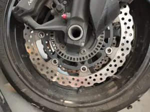 Foto de ABS KAWASAKI ZZR 1400 1441 cm3 - 147.2 kW (0 CV / 0 KW)