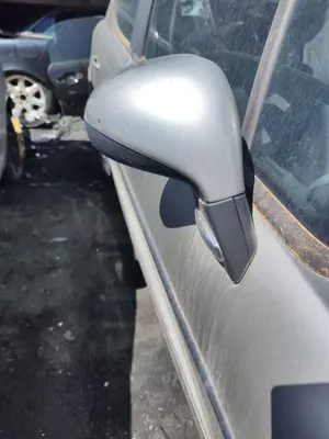 Foto de RETROVISOR DERECHO PEUGEOT 207 1.4  (73 CV / 54 KW) referencia 8149ZH