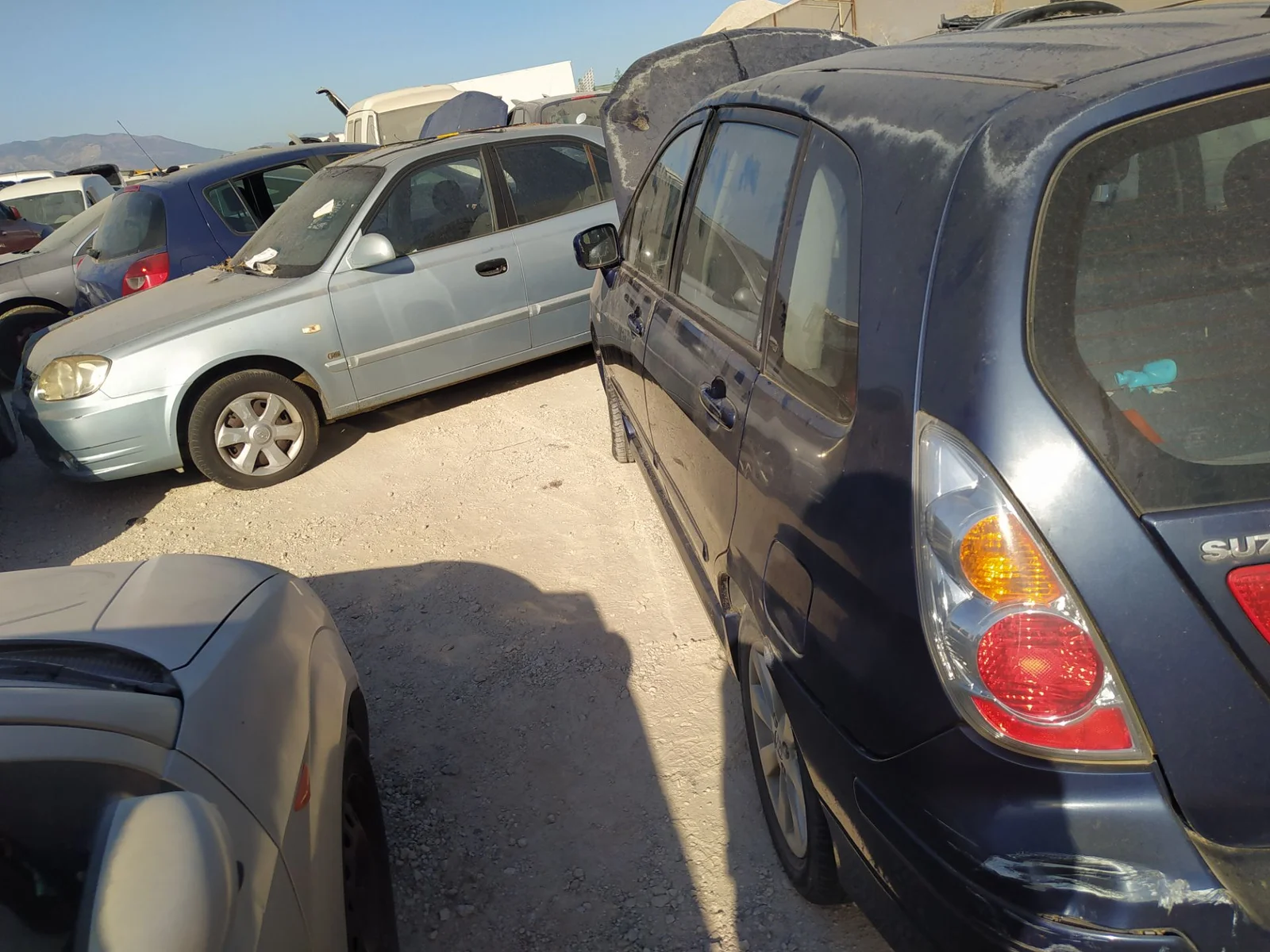 Foto de PILOTO TRASERO IZQUIERDO SUZUKI LIANA (RH/ER) 1.4 16V DDiS Diesel CAT (90 CV / 66 KW) referencia 35670-54G10-000