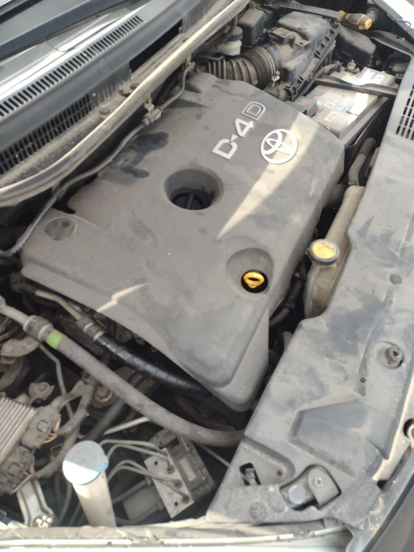 Foto de CLAXON TOYOTA COROLLA VERSO (R1) 2.2 Turbodiesel CAT (136 CV / 100 KW)