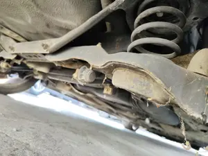 Foto de EJE TRASERO FORD FOCUS BERLINA (CAP) 1.8 TDCi Turbodiesel CAT (116 CV / 85 KW)