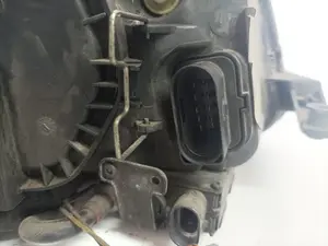 Foto de FARO IZQUIERDO VOLKSWAGEN PASSAT BERLINA (3B2) referencia 1EL00834007 foto 2