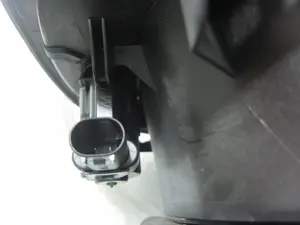 Foto de TAPA EXTERIOR COMBUSTIBLE PORSCHE MACAN (95BA) referencia 95B809857F foto 5