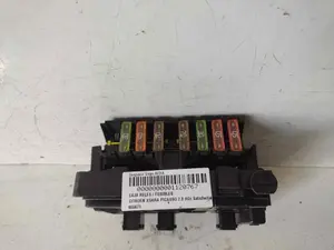 Foto de CAJA RELES / FUSIBLES CITROEN XSARA PICASSO 2.0 HDi CAT (RHY / DW10TD) (90 CV / 66 KW) referencia 655671 foto 2