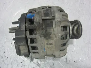 Foto de ALTERNADOR DACIA DOKKER referencia 231005933R foto 2