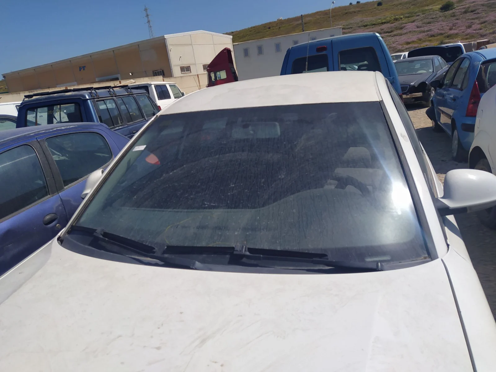 Foto de BRAZO LIMPIA DELANTERO DERECHO VOLKSWAGEN PASSAT BERLINA (3B3) 1.9 TDI (131 CV / 96 KW) referencia 3B1955410C