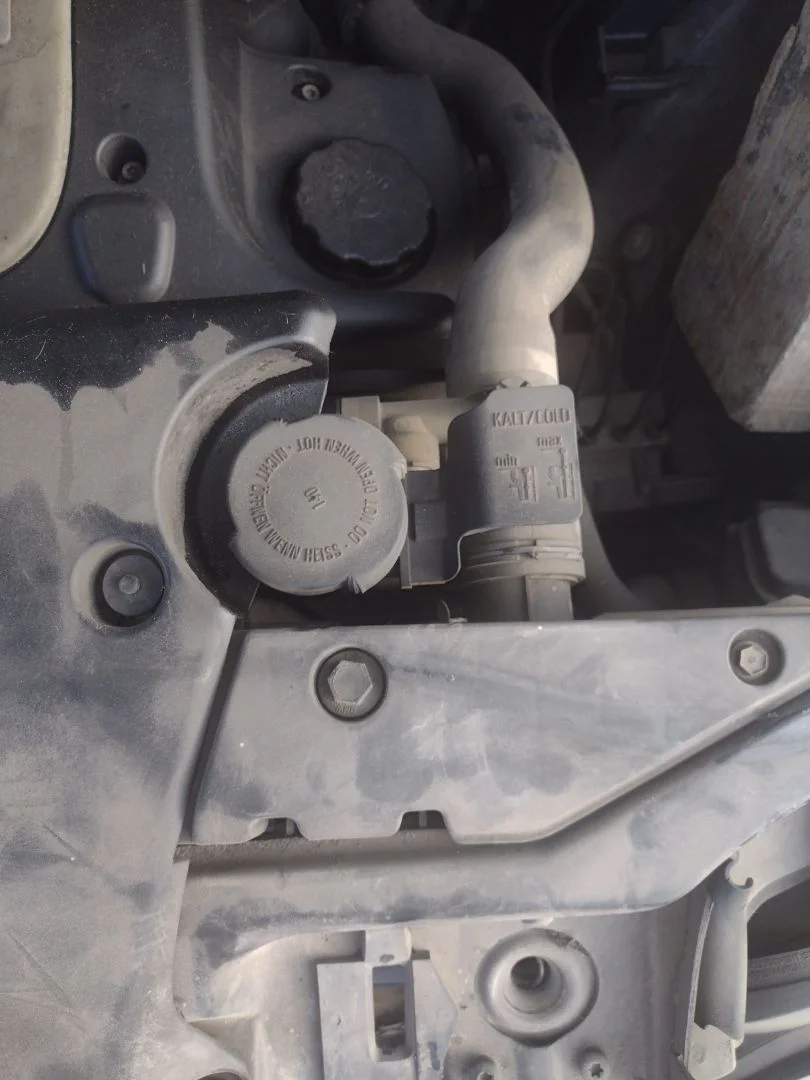 Foto de DEPOSITO EXPANSION BMW SERIE X5 (E53) 3.0 Turbodiesel CAT (218 CV / 160 KW)