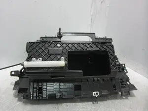 Foto de GUANTERA LAND ROVER RANGE ROVER EVOQUE 2.0 Td4 CAT (150 CV / 110 KW) referencia K8D2060T10A foto 2