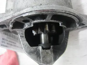 Foto de MOTOR ARRANQUE OPEL INSIGNIA BERLINA referencia 55353857 foto 2