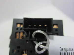 Foto de MANDO INTERMITENTES OPEL CORSA C 1.3 16V CDTI CAT (Z 13 DT / LN9) (69 CV / 51 KW) referencia 09185413 foto 4