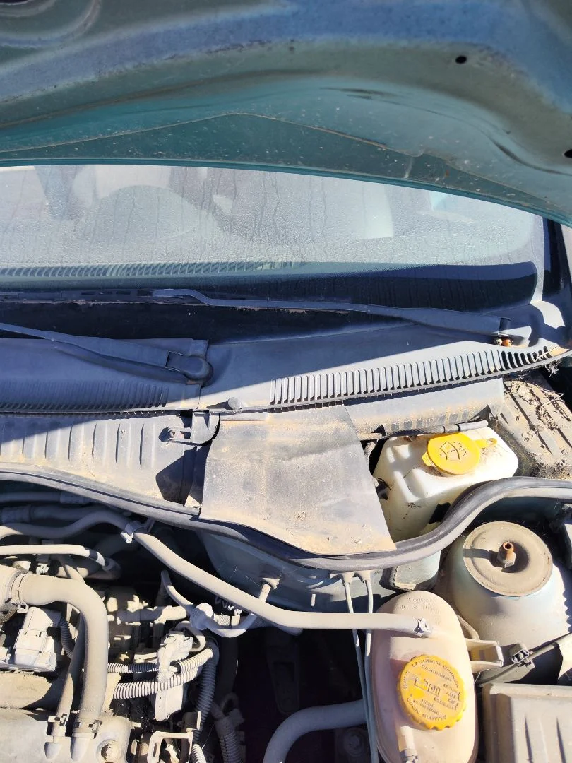 Foto de MOTOR LIMPIA DELANTERO OPEL CORSA C 1.2 16V CAT (Z 12 XEP / LB4) (80 CV / 59 KW)