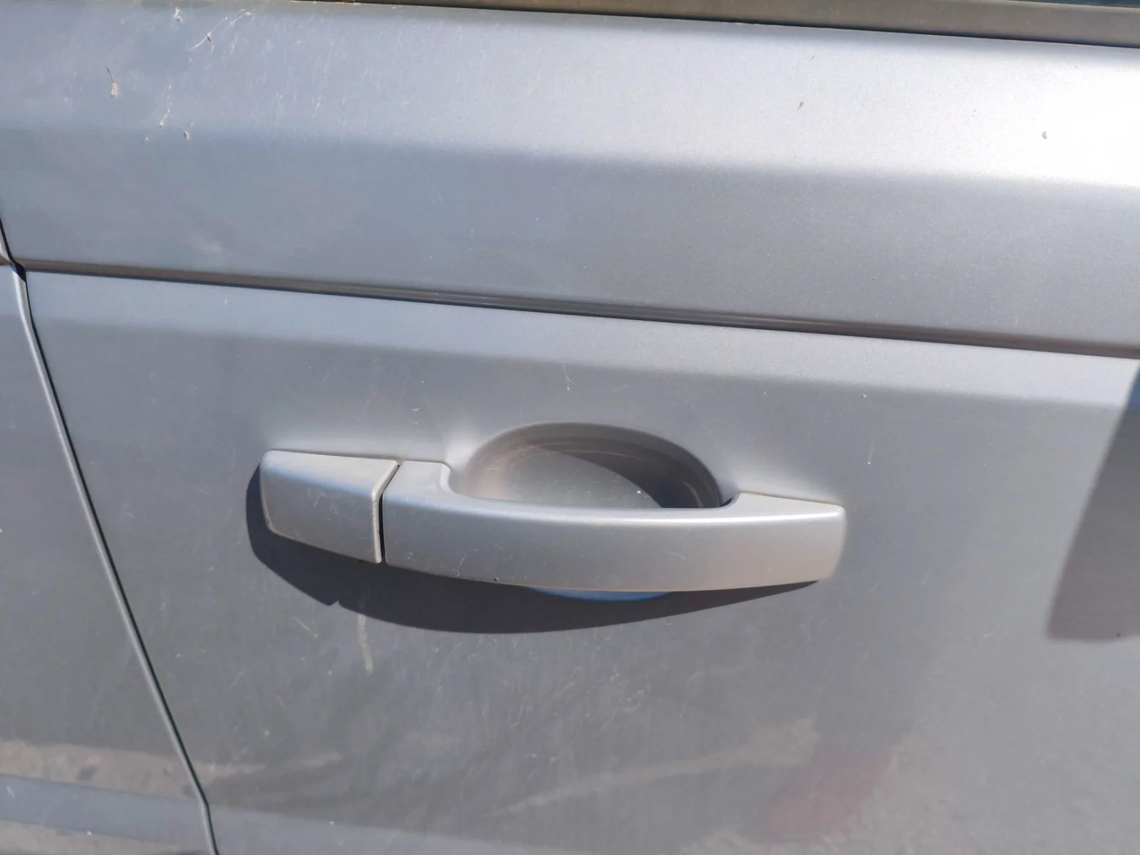 Foto de MANETA EXTERIOR DELANTERA DERECHA LAND ROVER RANGE ROVER SPORT 4.4 V8 CAT (299 CV / 220 KW) referencia LR030196