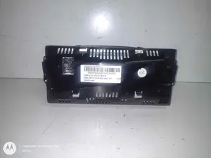 Foto de PANTALLA MULTIFUNCION BMW SERIE 3 BERLINA (E90) 2.0 16V CAT (150 CV / 110 KW) referencia 65829114360 foto 5