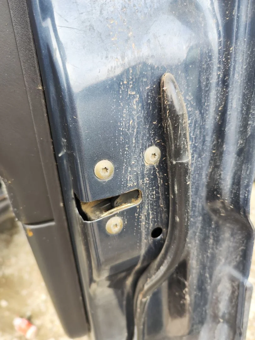 Foto de CERRADURA PUERTA DELANTERA DERECHA JEEP GRAND CHEROKEE (WJ/WG) 4.0 CAT (190 CV / 140 KW)