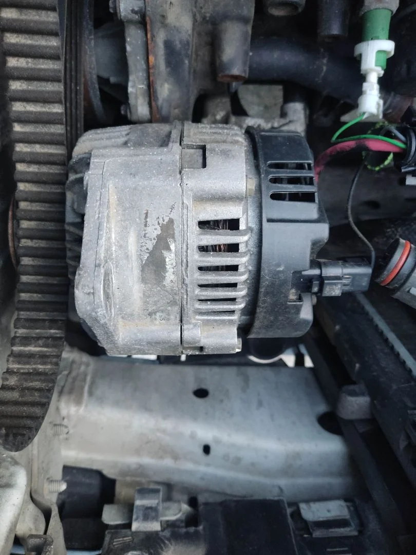 Foto de ALTERNADOR RENAULT KANGOO I (F/KC0) 1.2 (58 CV / 43 KW) referencia 8200660045