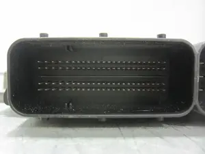 Foto de CENTRALITA MOTOR UCE BMW SERIE 7 (E65/E66) 3.0 Turbodiesel CAT (218 CV / 160 KW) referencia DDE7789572 foto 4