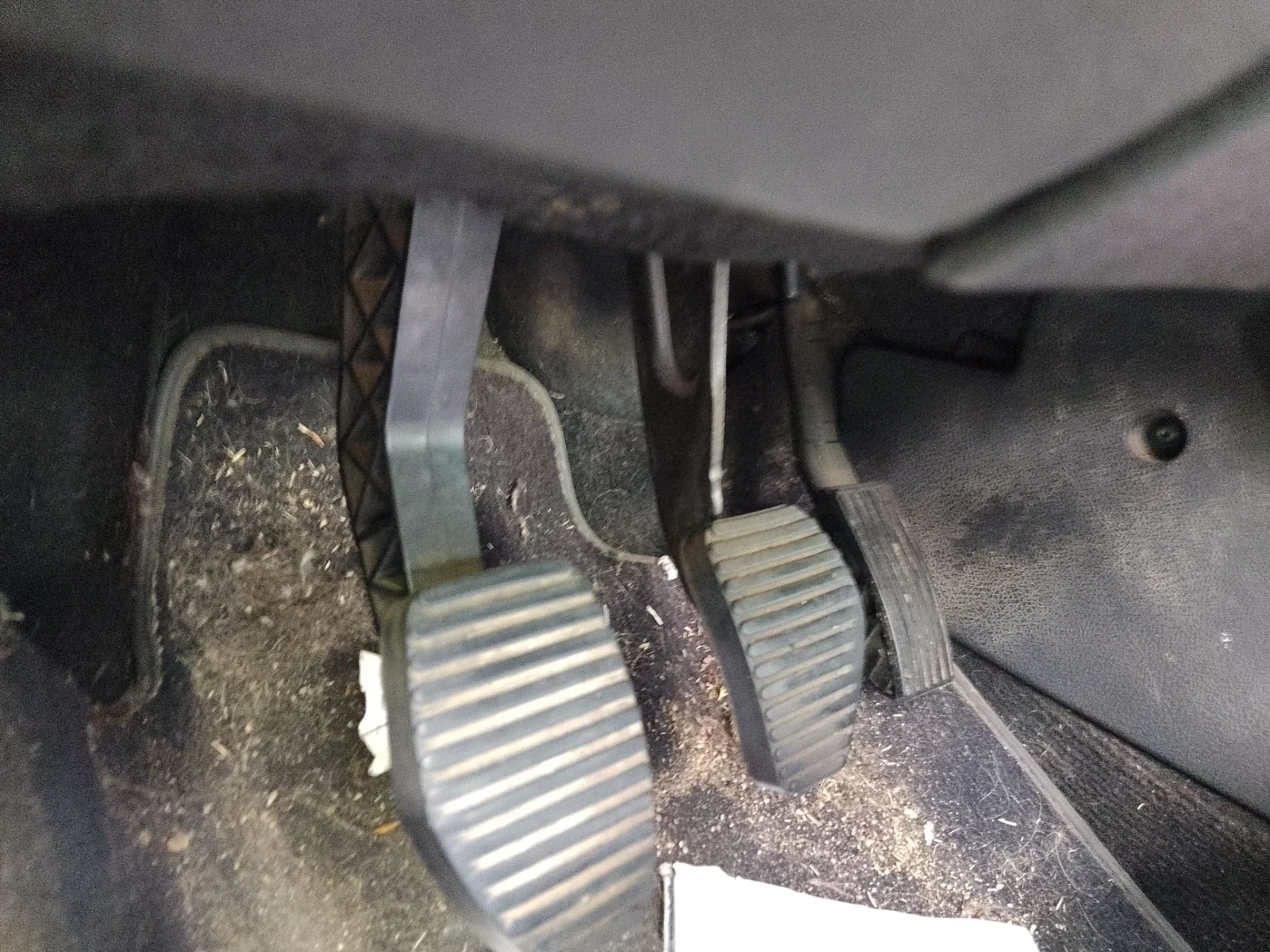 Foto de PEDAL FRENO PEUGEOT 407 2.0 16V HDi FAP CAT (RHR / DW10BTED4) (136 CV / 100 KW)