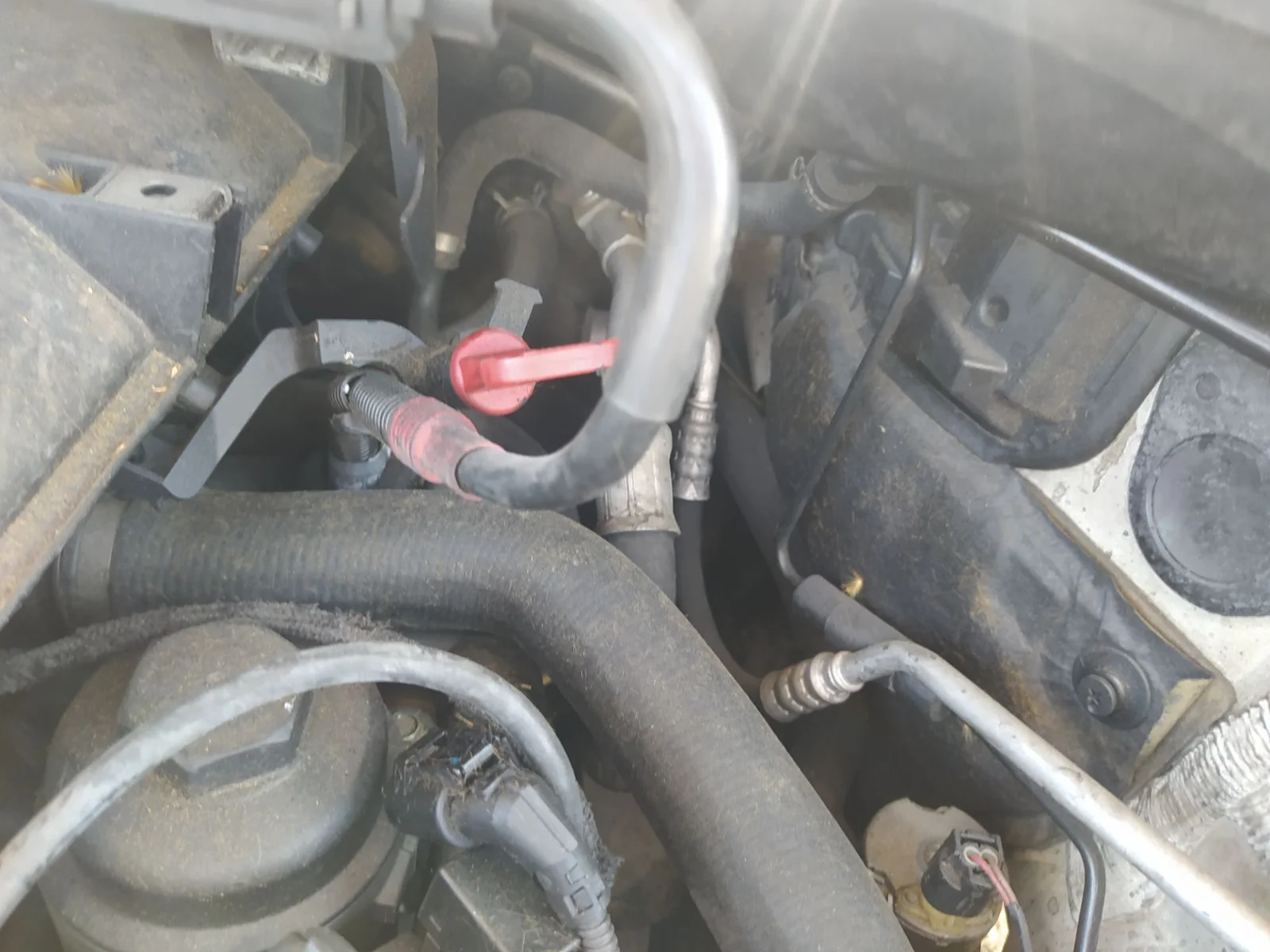 Foto de TUBOS AIRE ACONDICIONADO BMW SERIE 1 BERLINA (E81/E87) 2.0 16V Diesel CAT (122 CV / 90 KW) referencia 64509224831