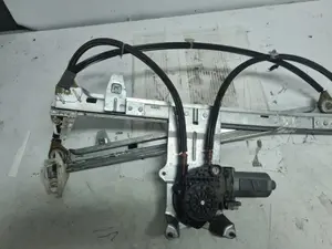 Foto de ELEVALUNAS DELANTERO DERECHO CITROEN XSARA PICASSO 2.0 HDi CAT (RHY / DW10TD) (90 CV / 66 KW) referencia 0130821762 foto 4