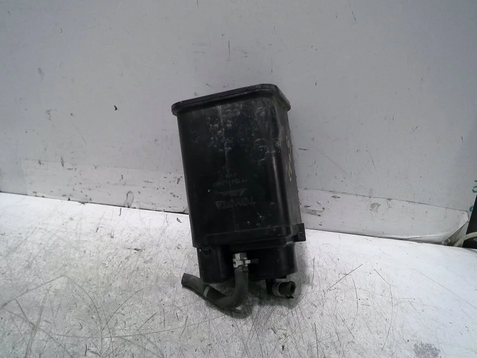 Foto de FILTRO CARBONO ACTIVO TOYOTA COROLLA (E12) 1.6 16V (110 CV / 81 KW) referencia 7770412490