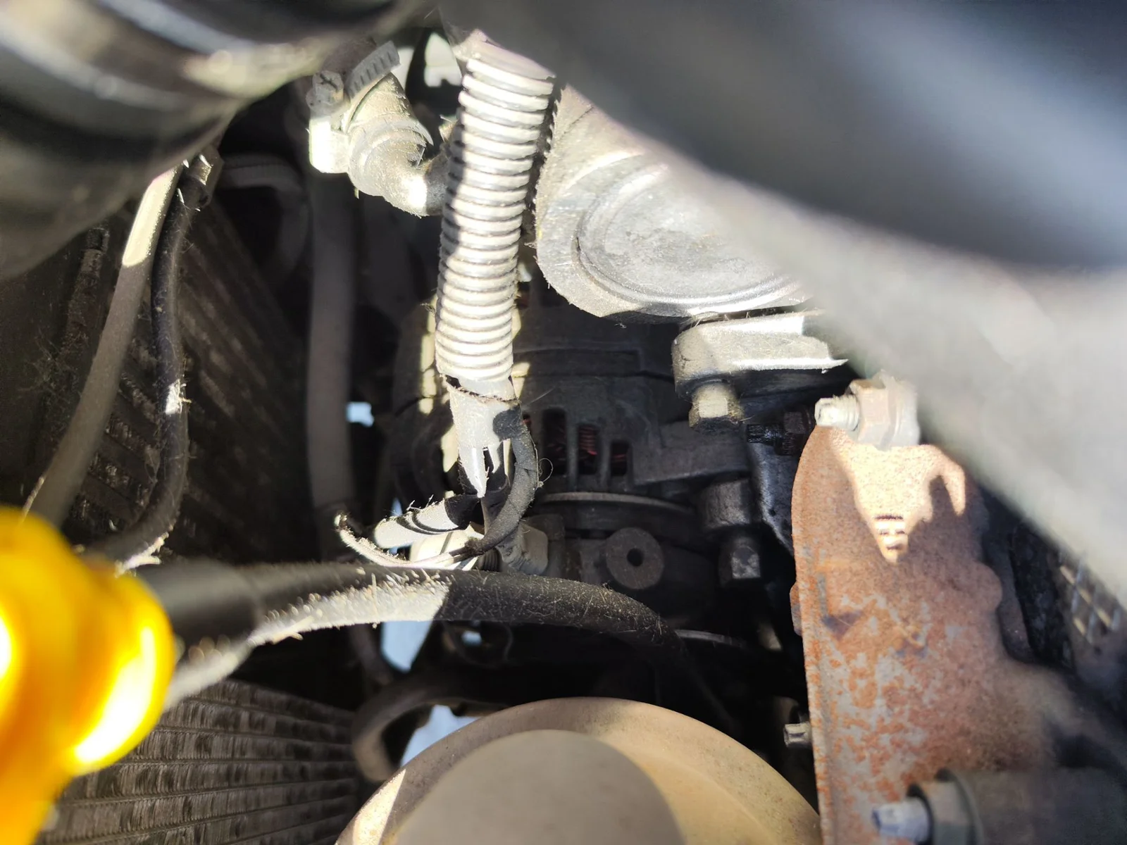 Foto de ALTERNADOR CITROEN XSARA PICASSO 1.6 HDi CAT (9HY / DV6TED4) (109 CV / 80 KW)