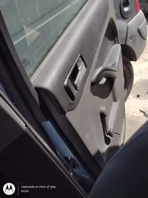 Foto de GUARNECIDO PUERTA TRASERA DERECHA FORD FOCUS SPORTBREAK (CAP) 1.6 16V CAT (101 CV / 74 KW) referencia 1515323