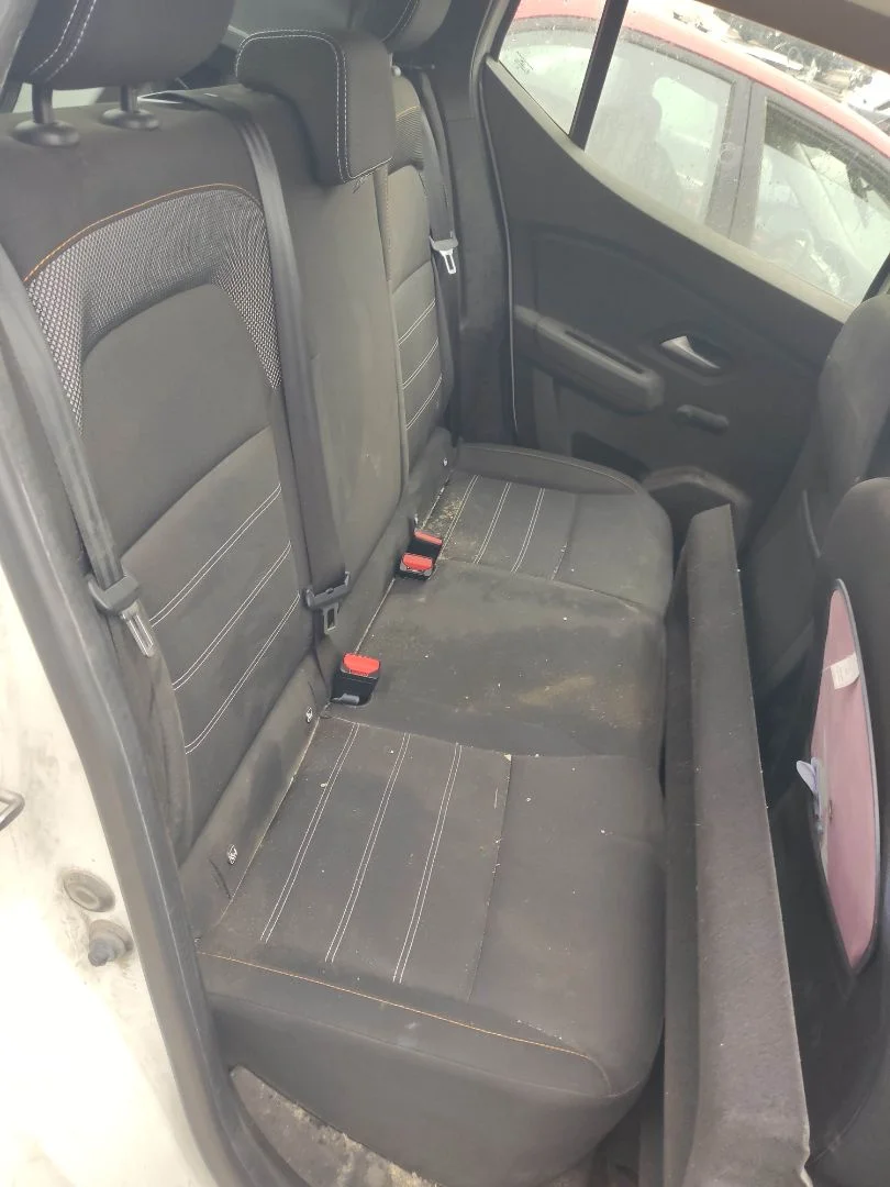 Foto de ASIENTO TRASERO DACIA SANDERO III 1.0 TCE CAT (91 CV / 67 KW) referencia 886202323R