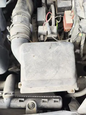 Foto de CAJA FILTRO AIRE CITROEN XSARA PICASSO 2.0 HDi CAT (RHY / DW10TD) (90 CV / 66 KW)