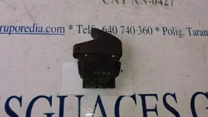 Foto de MANDO ELEVALUNAS DELANTERO IZQUIERDO RENAULT MEGANE I FASE 2 CLASSIC (LA...) referencia 429998K foto 2