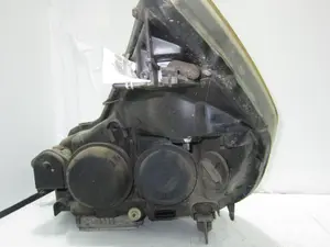 Foto de FARO DERECHO RENAULT ESPACE IV (JK0) 2.2 dCi Turbodiesel (150 CV / 110 KW) referencia 8200006664 foto 5