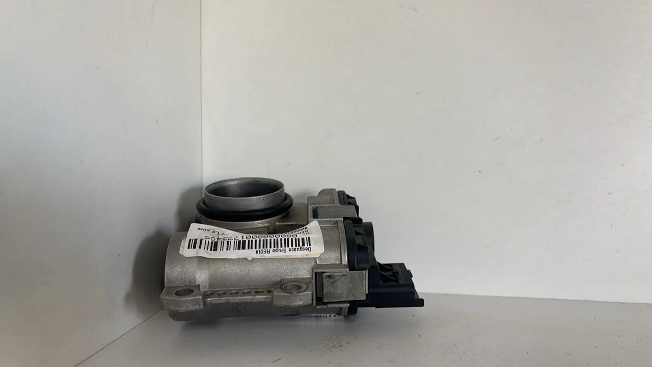 Foto de CAJA MARIPOSA RENAULT CLIO II FASE I (B/CB0) referencia 8200067219