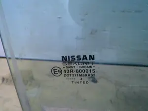 Foto de LUNA TRASERA DERECHA NISSAN ALMERA (N15) 1.4 16V CAT (87 CV / 64 KW) referencia 43R000015 foto 3