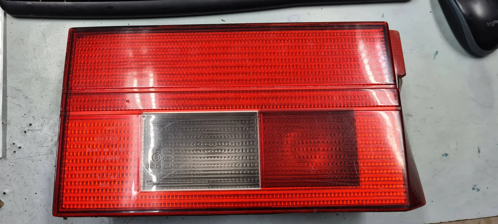 Foto de PILOTO TRASERO IZQUIERDO INTERIOR SEAT TOLEDO (1L) referencia 1L0945093D