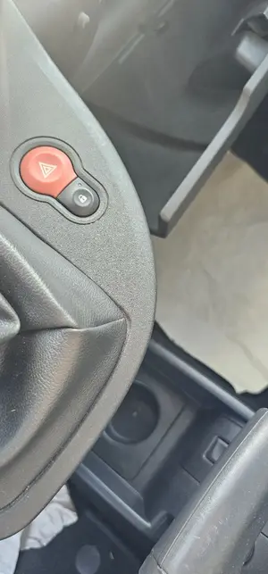 Foto de WARNING RENAULT KANGOO II (F/KW0) 1.5 dCi Diesel FAP (90 CV / 66 KW)