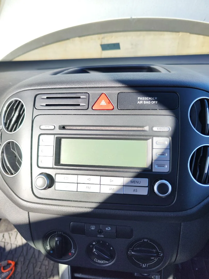 Foto de SISTEMA AUDIO / RADIO CD VOLKSWAGEN GOLF PLUS V (5M1) 1.9 TDI (105 CV / 77 KW)
