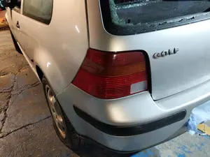 Foto de PILOTO TRASERO IZQUIERDO VOLKSWAGEN GOLF IV BERLINA (1J1)(10.1997)