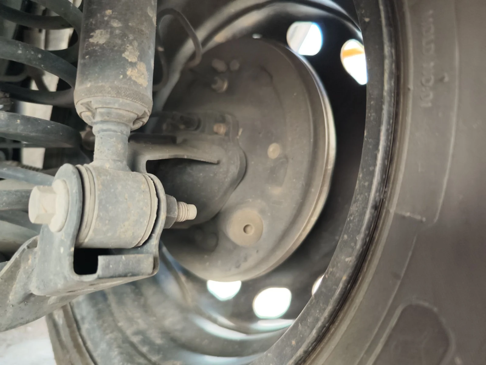 Foto de MANGUETA TRASERA DERECHA FORD FIESTA (CNN) 1.5 TDCi CAT (75 CV / 55 KW)