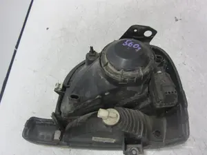 Foto de FARO DERECHO RENAULT KANGOO I (F/KC0) 1.9 dCi Diesel CAT (80 CV / 59 KW) referencia 7700308025 foto 7