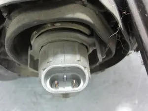 Foto de FARO DERECHO BMW SERIE 3 COMPACTO (E46) 2.0 16V Diesel CAT (150 CV / 110 KW) referencia 0301187202 foto 5