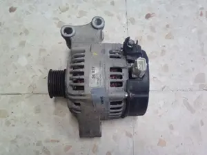 Foto de ALTERNADOR FORD FOCUS BERLINA (CAK) 1.6 16V CAT (101 CV / 74 KW) referencia 1M5T10300BC