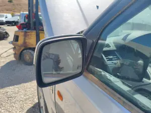 Foto de RETROVISOR IZQUIERDO LAND ROVER RANGE ROVER SPORT 4.4 V8 CAT (299 CV / 220 KW) referencia LR041875 foto 2