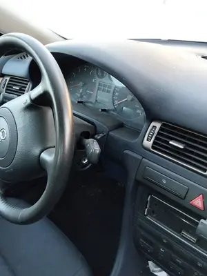 Foto de CUADRO INSTRUMENTOS AUDI A6 BERLINA (4B2) 1.8 20V Turbo (150 CV / 110 KW)