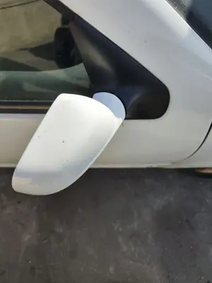 Foto de RETROVISOR DERECHO VOLKSWAGEN GOLF IV BERLINA (1J1)(10.1997) 2.0 (116 CV / 85 KW) foto 3