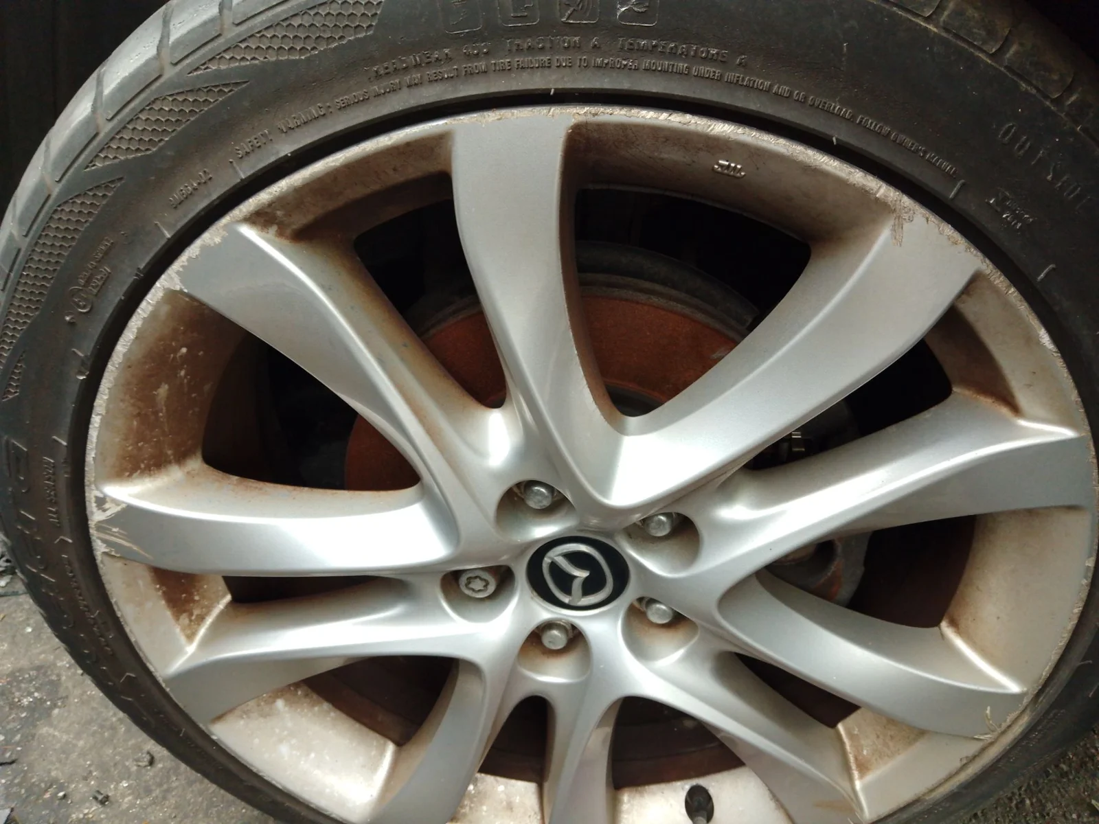 Foto de LLANTA MAZDA 6 BERLINA (GJ) 2.2 Turbodiesel CAT (175 CV / 129 KW) referencia 9965087590A