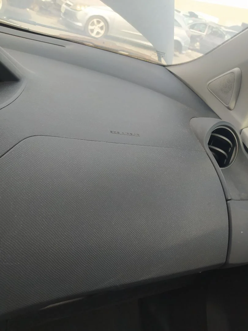 Foto de AIRBAG DELANTERO DERECHO TOYOTA YARIS (KSP9/SCP9/NLP9) 1.4 Turbodiesel CAT (90 CV / 66 KW)