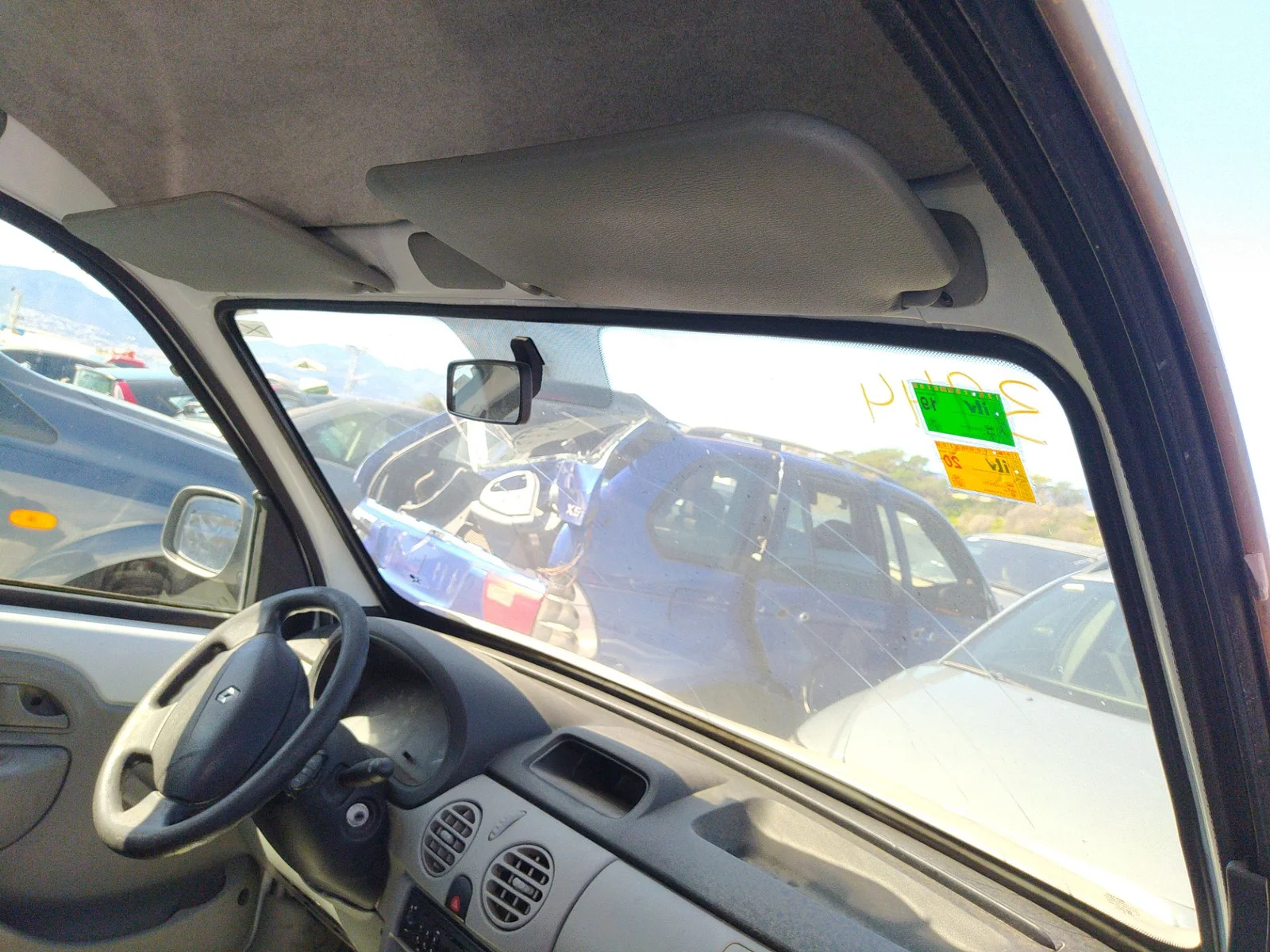 Foto de RETROVISOR INTERIOR RENAULT KANGOO I (F/KC0) 1.5 dCi Diesel (68 CV / 50 KW)