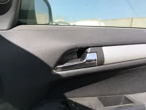Foto de MANETA INTERIOR DELANTERA DERECHA OPEL ASTRA H GTC 1.9 CDTI (120 CV / 88 KW)