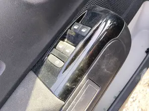 Foto de MANDO ELEVALUNAS DELANTERO IZQUIERDO CITROEN C3