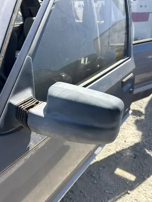 Foto de RETROVISOR IZQUIERDO PEUGEOT 309 1.6  (88 CV / 65 KW)